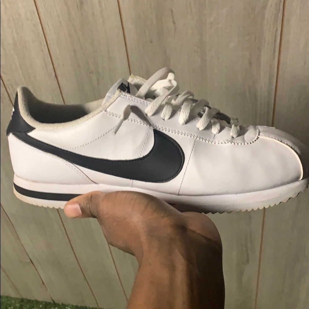 Nike Cortez black n white